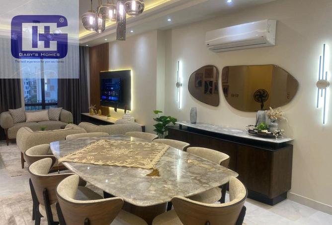 8302011 - Property Image 2