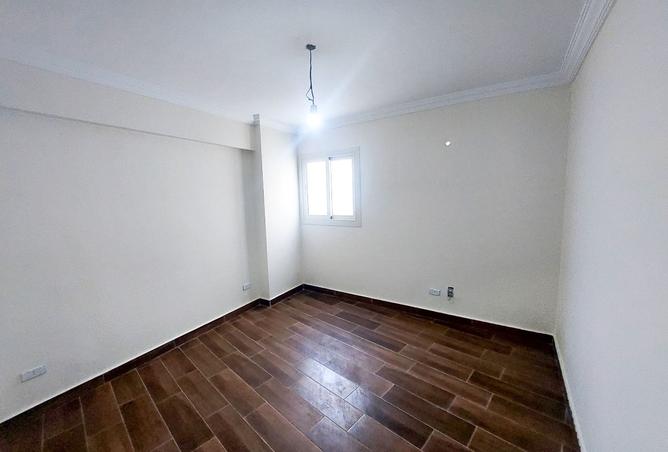 8103113 - Property Image 2