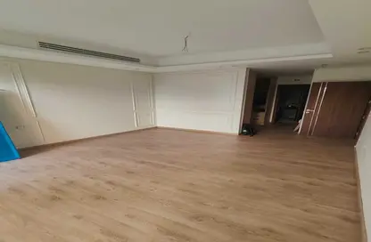 شقة - 3 غرف نوم - 3 حمامات للبيع في ناميا وست - الشيخ زايد - الجيزة