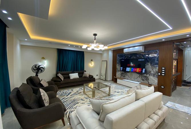 7980129 - Property Image 2