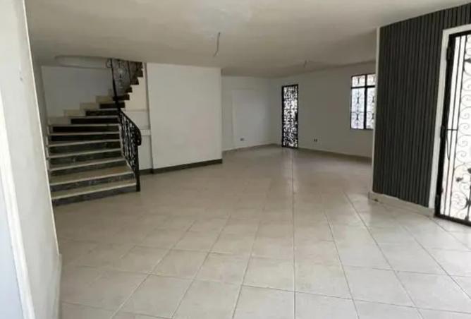 8379105 - Property Main Image