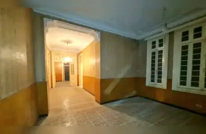 مساحات مكتبية - استوديو - 2 حمامات للايجار في شارع النبي دانيال - محطة الرمل - حي وسط - الاسكندرية