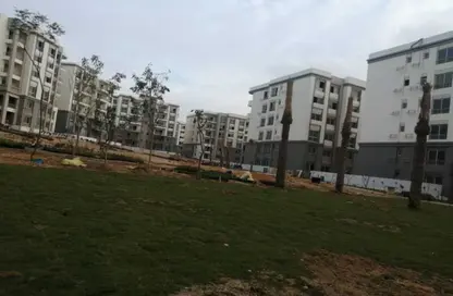 Apartment - 2 Bedrooms - 3 Bathrooms for sale in Hyde Park - 5th Settlement Compounds - The 5th Settlement - New Cairo City - Cairo