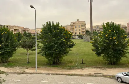 شقة - 3 غرف نوم - 3 حمامات للبيع في شارع دكتور علي مشرفة - النرجس 6 - النرجس - مدينة القاهرة الجديدة - القاهرة