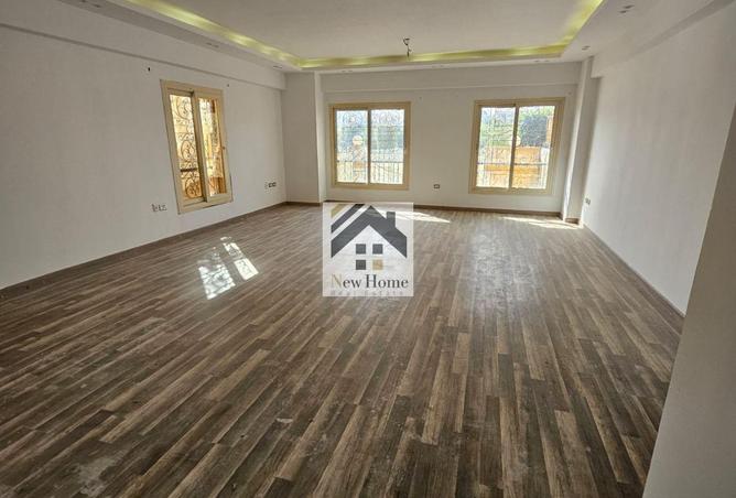 8371489 - Property Main Image