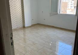 Apartment - 5 bedrooms - 2 bathrooms for للبيع in Dr Naguib Mahfouz St. - 8th Zone - Nasr City - Cairo