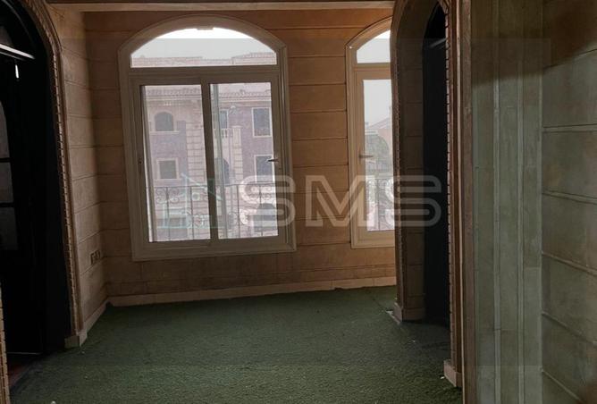 8222474 - Property Image 2