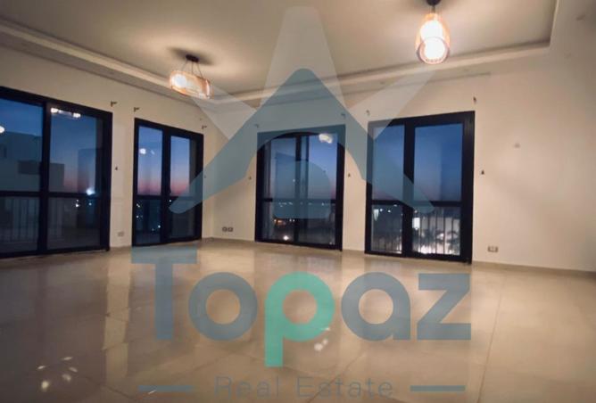 7966134 - Property Main Image