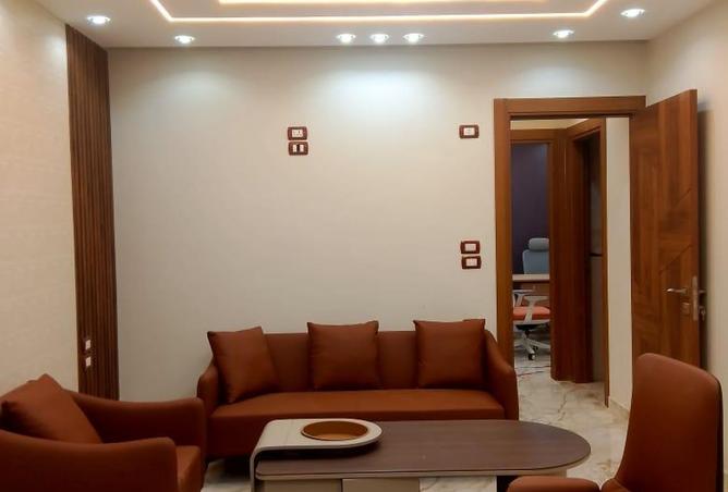 8452334 - Property Image 2