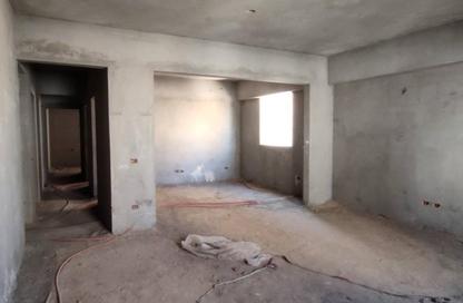 Apartment - 2 Bedrooms - 2 Bathrooms for sale in South Lotus - El Lotus - New Cairo City - Cairo