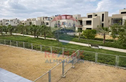 منزل مزدوج - 4 غرف نوم - 5 حمامات للبيع في ذا كراون - طريق مصر اسكندرية الصحراوي - مدينة 6 أكتوبر - الجيزة