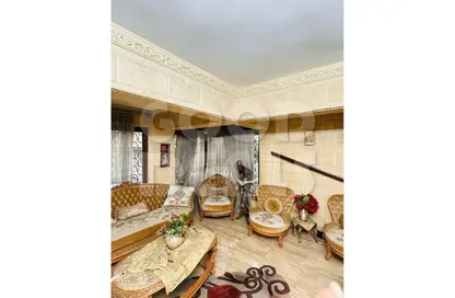 Apartment - 2 Bedrooms - 1 Bathroom for sale in Al Hegaz Square - El Hegaz Square - El Nozha - Cairo
