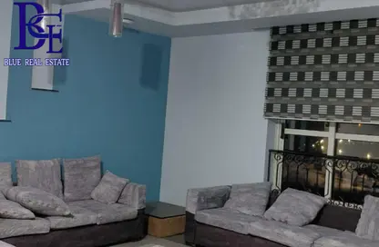 شقة - 2 غرف نوم - 1 حمام للايجار في الحي السابع - الشيخ زايد - الجيزة