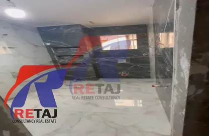 Apartment - 3 Bedrooms - 2 Bathrooms for sale in Ahmed Al Zomor St. - 10th District - Nasr City - Cairo