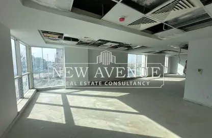 Office Space - Studio - 2 Bathrooms for sale in Trivium Square - North Teseen St. - The 5th Settlement - New Cairo City - Cairo