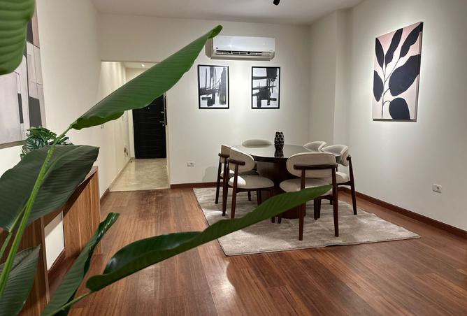8061357 - Property Image 2