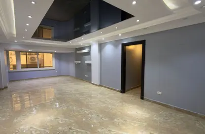 شقة - 3 غرف نوم - 2 حمامات للايجار في الشطر العاشر - زهراء المعادي - حي المعادي - القاهرة