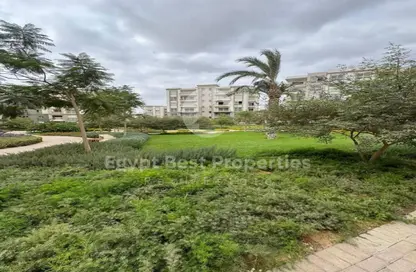 Villa - 3 Bedrooms - 3 Bathrooms for sale in Swan Lake Residence - 5th Settlement Compounds - The 5th Settlement - New Cairo City - Cairo