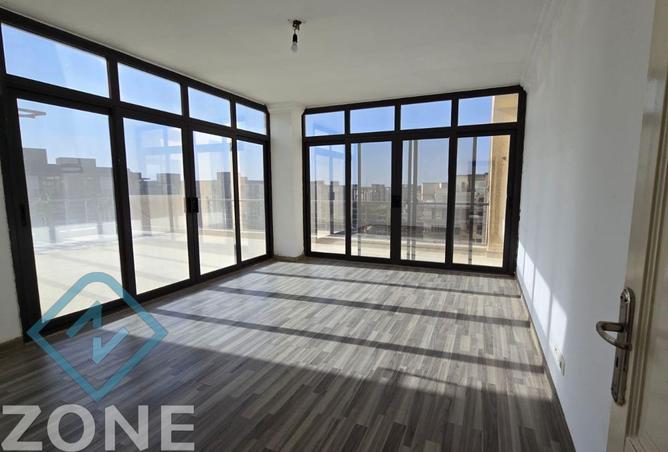 8418518 - Property Image 2