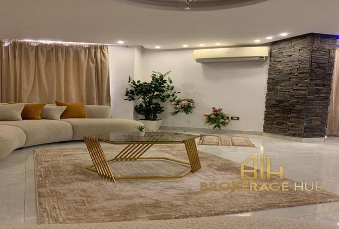 8107243 - Property Image 2