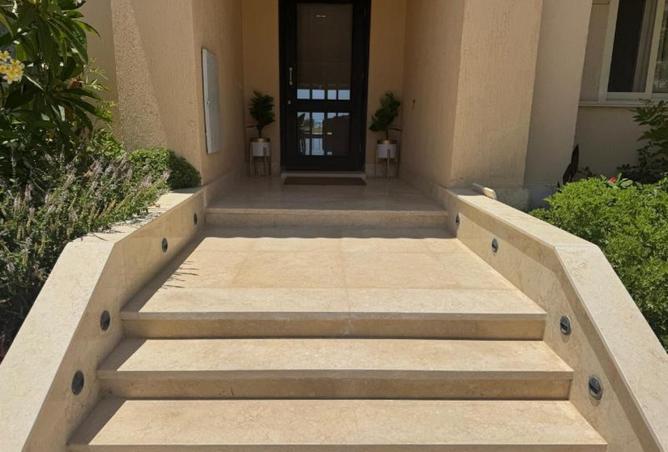 8404835 - Property Image 2