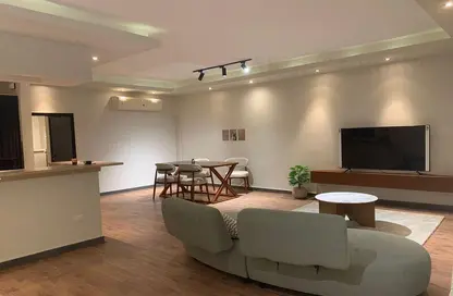 Villa - 5 Bedrooms - 5 Bathrooms for rent in Lake View - 5th Settlement Compounds - The 5th Settlement - New Cairo City - Cairo