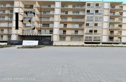 Apartment - 2 Bedrooms - 2 Bathrooms for sale in Cairo Gate - Sheikh Zayed Compounds - Sheikh Zayed City - Giza