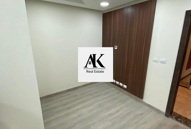 8016038 - الصورة الرئيسية للعقار