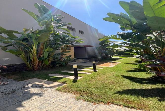 8006796 - Property Image 3