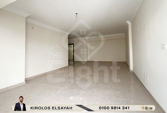 8237570 - صورة العقار 3