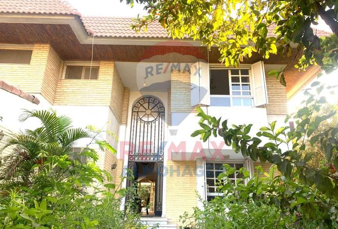 8179921 - Property Image 2