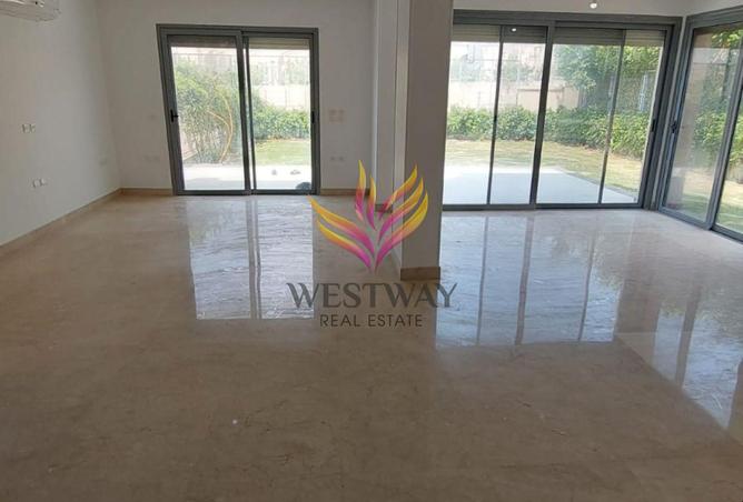 8240803 - Property Image 2