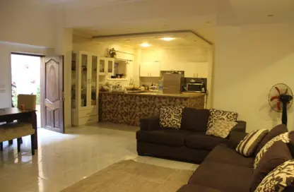 Apartment - 3 Bedrooms - 2 Bathrooms for sale in Abou Obaida Ibn Al Garah St. - Rehab City Second Phase - Al Rehab - New Cairo City - Cairo