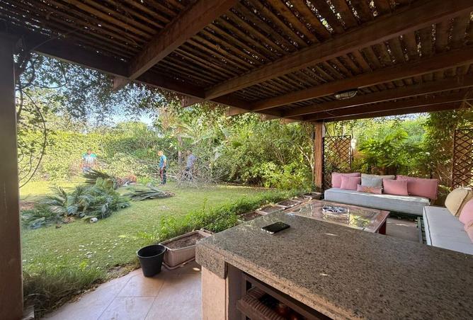 8229302 - Property Image 2