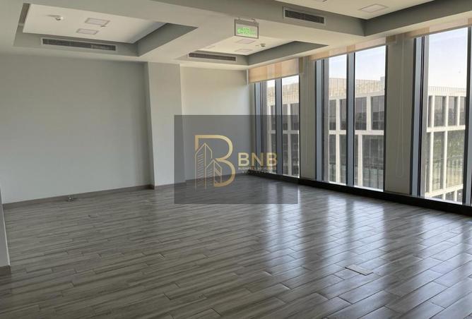 8193877 - Property Image 3