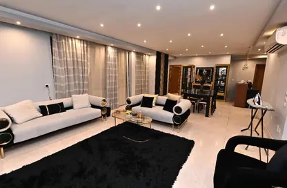 Duplex - 3 Bedrooms - 3 Bathrooms for rent in Westown - Sheikh Zayed Compounds - Sheikh Zayed City - Giza