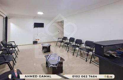 Clinic - Studio - 1 Bathroom for sale in Ahmed Shawky St. - Mustafa Kamel - Hay Sharq - Alexandria