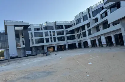 Clinic - Studio - 1 Bathroom for sale in Central Avenue - 2nd District - Sheikh Zayed City - Giza