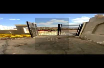 شقة - 3 غرف نوم - 3 حمامات للبيع في الحي الثالث عشر - الحي اليوناني - مدينة العاشر من رمضان - الشرقية