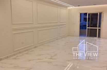 Apartment - 3 Bedrooms - 3 Bathrooms for sale in Al Khamayel city - Sheikh Zayed Compounds - Sheikh Zayed City - Giza