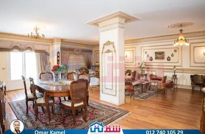 Apartment - 5 Bedrooms - 3 Bathrooms for sale in Abo Qir St. - Glim - Hay Sharq - Alexandria