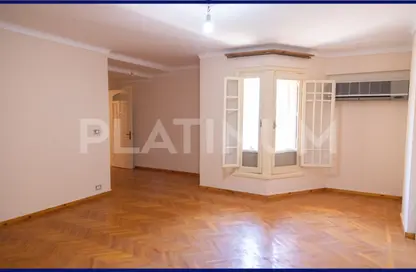 Duplex - 4 Bedrooms - 4 Bathrooms for sale in Al Farek Ismail Srhank St. - Laurent - Hay Sharq - Alexandria