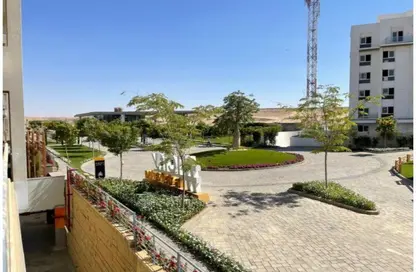 Apartment - 4 Bedrooms - 3 Bathrooms for sale in Mountain View iCity - 5th Settlement Compounds - The 5th Settlement - New Cairo City - Cairo