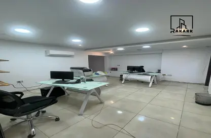مساحات مكتبية - استوديو - 3 حمامات للايجار في طريق جوزيف تيتو - النزهه الجديدة - النزهة - القاهرة