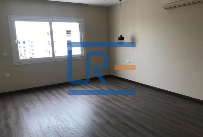 8250165 - Property Image 3