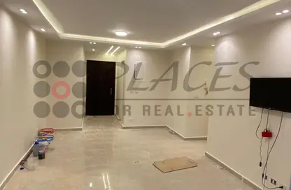 شقة - 3 غرف نوم - 2 حمامات للايجار في مدينتي - القاهرة