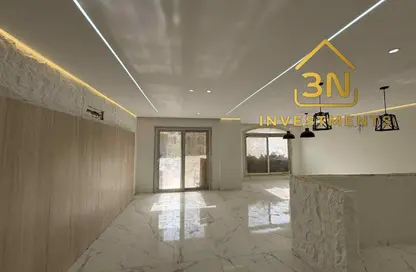 Apartment - 3 Bedrooms - 2 Bathrooms for rent in Stone Residence - 5th Settlement Compounds - The 5th Settlement - New Cairo City - Cairo
