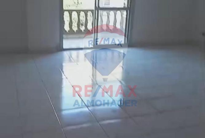 8233651 - صورة العقار 2