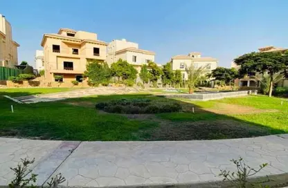 فيلا - 4 غرف نوم - 4 حمامات للبيع في فالينو - المستثمرين الشمالية - مدينة القاهرة الجديدة - القاهرة