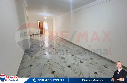 شقة - 3 غرف نوم - 2 حمامات للبيع في شارع خليل مطران - سابا باشا - حي شرق - الاسكندرية